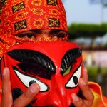 Los Santiagos, danza, sonido y color