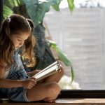 Sigue el gusto por leer en niños y jóvenes