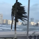Bahías cerradas en Veracruz por frente frío y rachas de viento